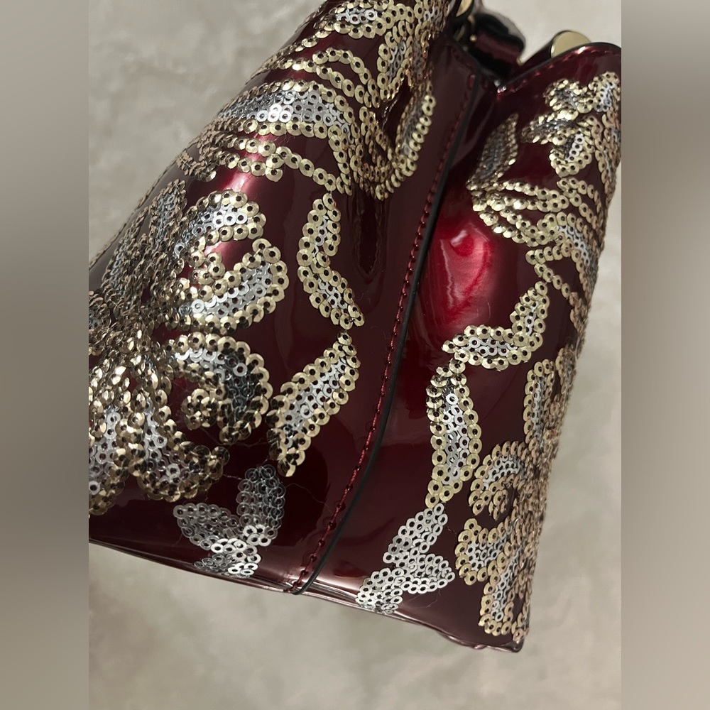 Sold Nevenka patent handbag NEW - Picture 8 of 12